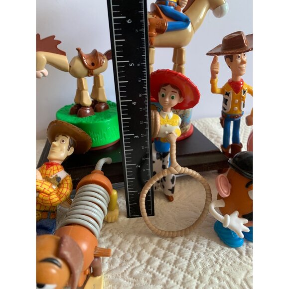 Disney Pixar Toy Story Character Figure Set Buzz Lightyear Woody Jessie Slinky H - Picture 15 of 16
